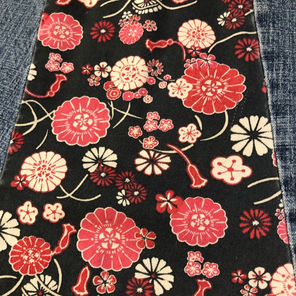 DKNY stretch denim A-line skirt w floral panels